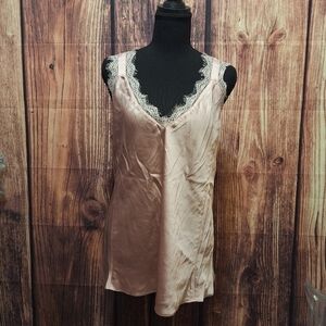 Stella & Dot Blush Lace Trim Chemise Womens Size Large.